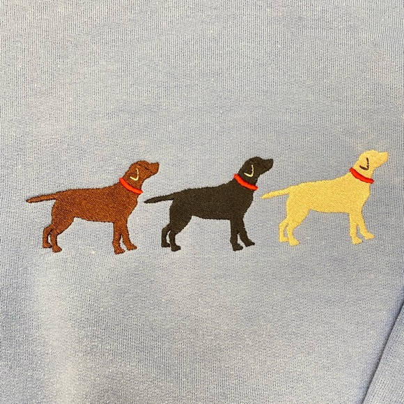 Lab Lover’s embroidered sweatshirt - slight gap in embroidery - Picture 2 of 3